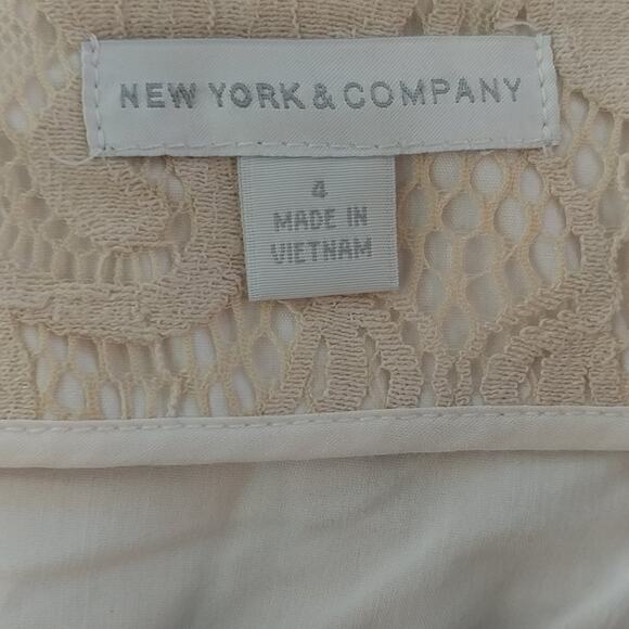 New York & Company Lace Skirt Size 4 - Picture 2 of 4